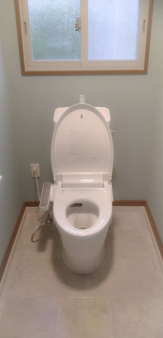 菊川市　K様邸　トイレリフォーム